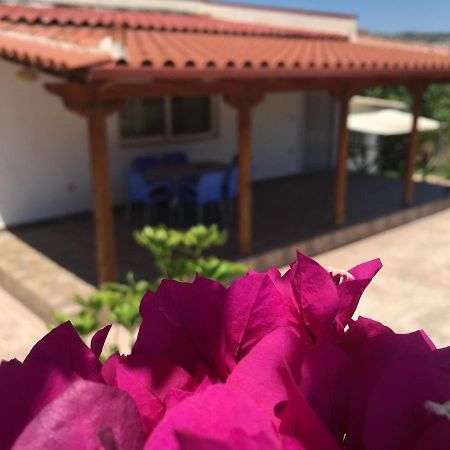 Guesthouse Nedin Ksamil Exterior foto